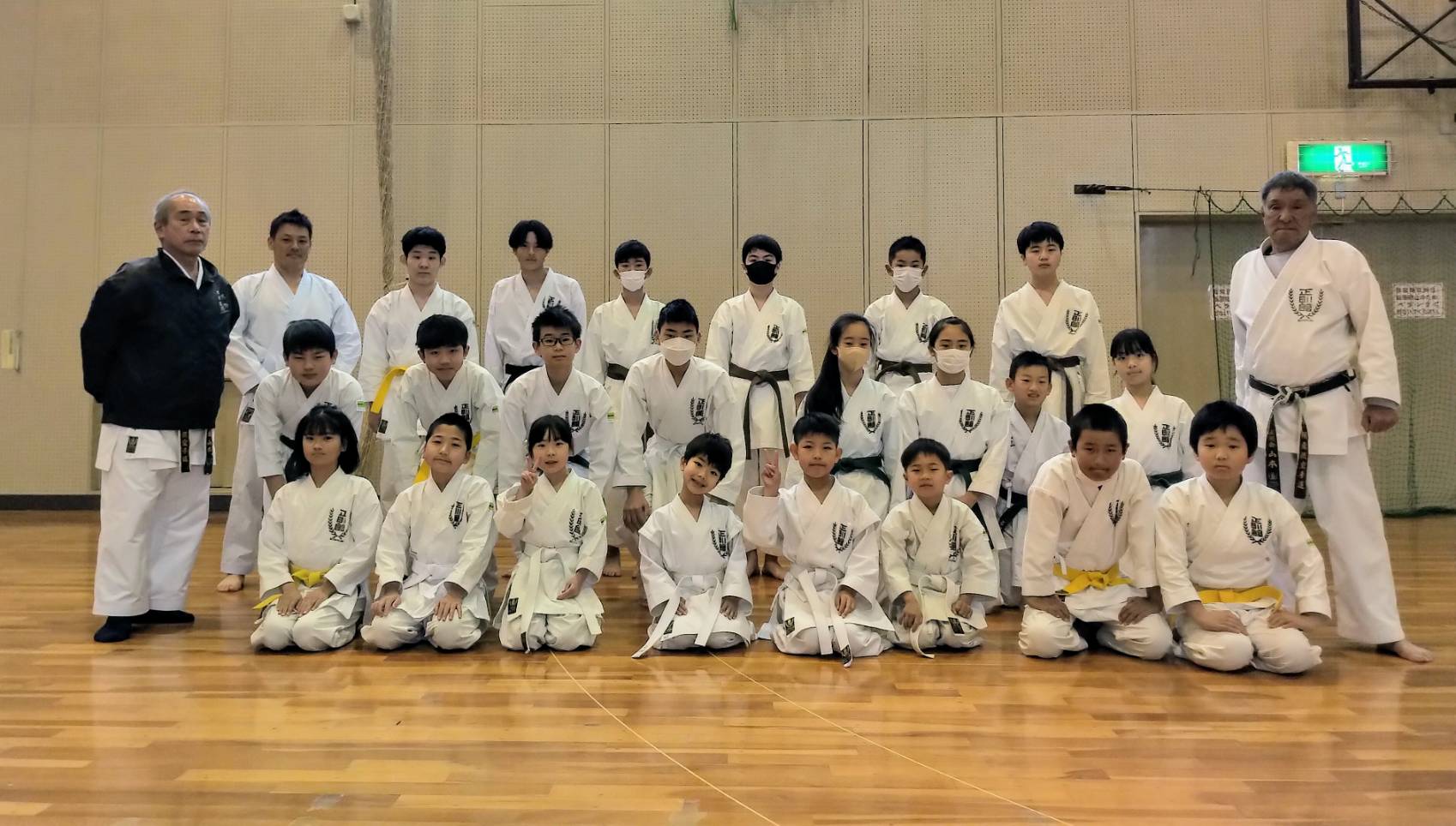 ��É���{�x������